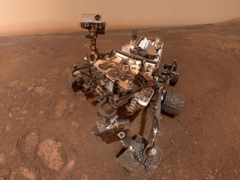 Марсоход Curiosity отправил NASA прощальное селфи. ФОТО