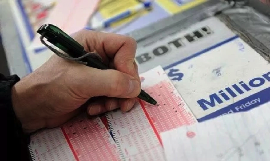 26 млн долларов за девять лет: пенсионеры рассказали, как работает лотерея