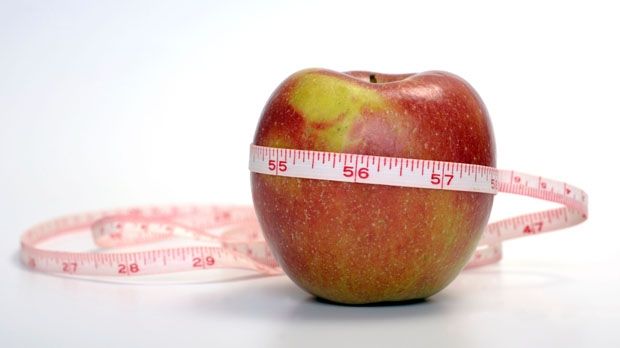 Диетолог назвала главную ошибку худеющих, которые «толстеют без еды»