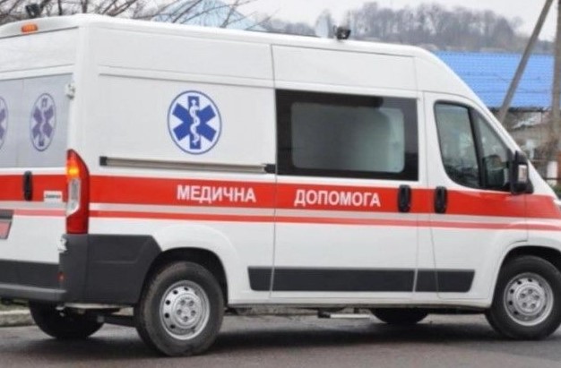 На Харьковщине пьяный сожитель беременной избил врача скорой