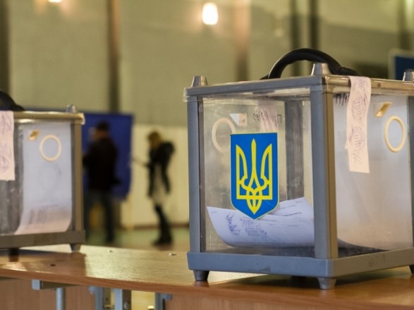 Законопроект о недопуске наблюдателей из РФ на выборы отправили на подпись к Порошенко