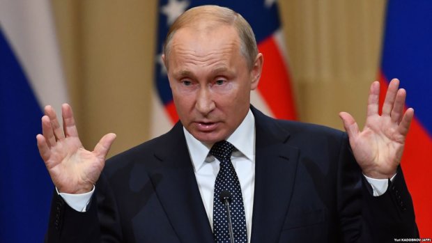 В припадке агрессии Путин выколол жене глаз