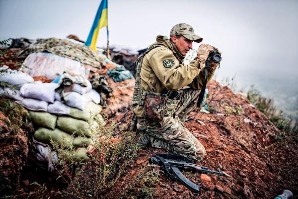 Позиции ВСУ под обстрелом: боевики пустили в ход запрещенное Минском вооружение