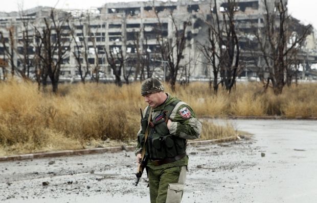 Обстрелы на Донбассе: боевики снова пустили в ход запрещенное вооружение, есть раненые