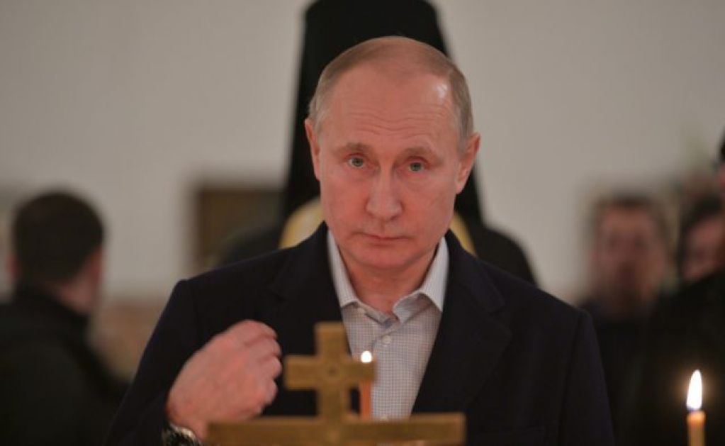 Кто-то из своих: Ванга предсказала покушение на Путина