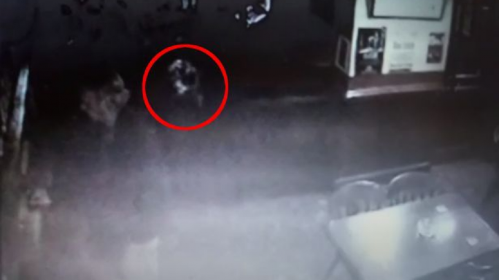 В одном из английских пабов видели призрака. ВИДЕО