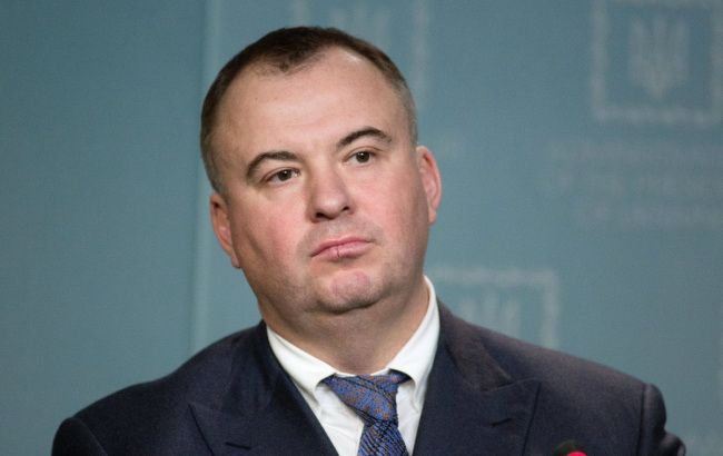 Антикоррупционный комитет приступил к рассмотрению дела Гладковского
