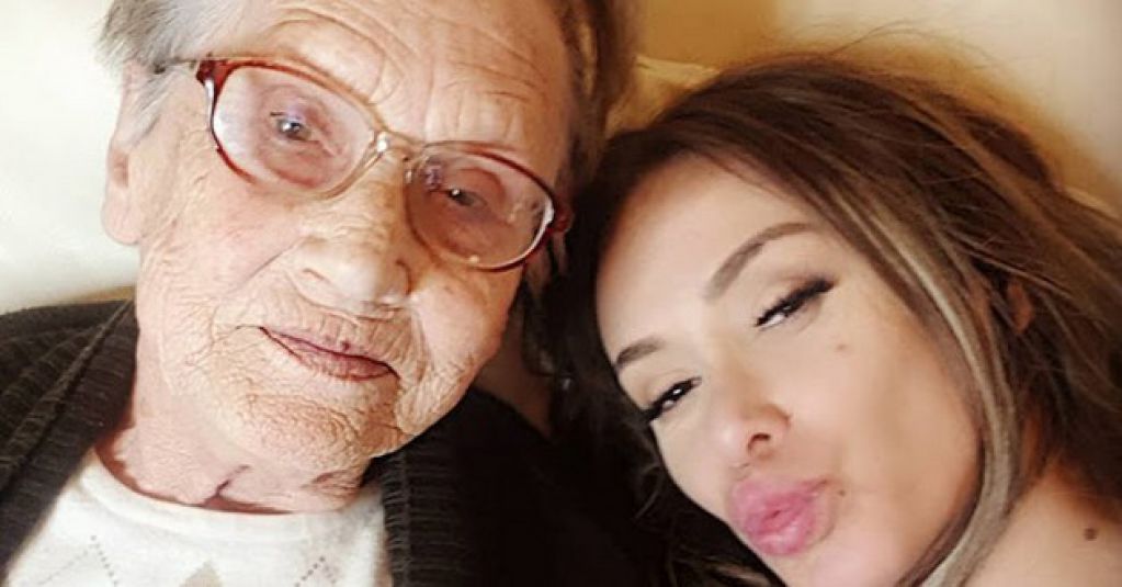 80-летняя бабушка попросила внучку изменить ей внешность: что из этого вышло. ФОТО