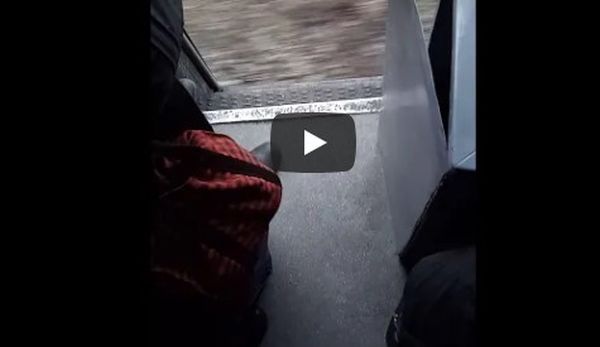 В сети появилось видео экстремальной поездки на поезде Укрзализныци