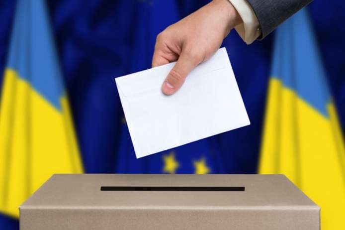 Тимошенко впевнено перемагає у першому та другому турі виборів: результат анкетування 2,5 млн українців