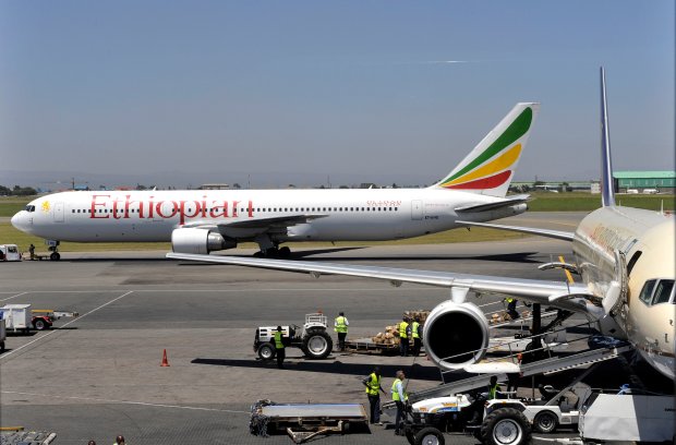 Крушение Boeing 737 MAX: черный ящик рассказал всю правду