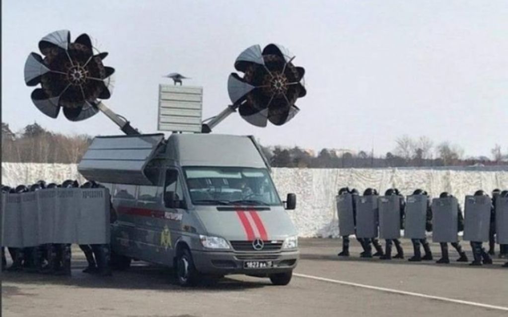В России создали автомобиль для усмирения несогласных