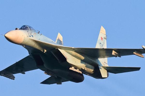 Истребители РФ и США устроили в небе опасный инцидент
