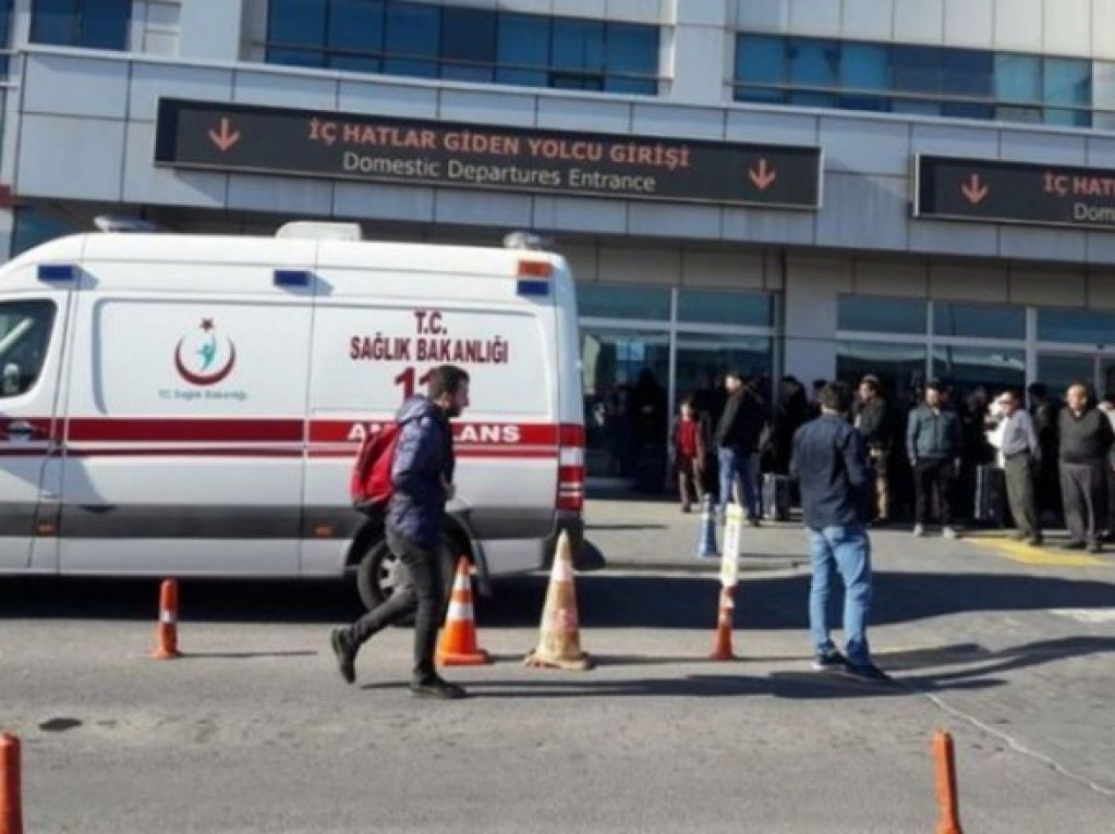 Стрельба в аэропорту: разборки устроили полицейские