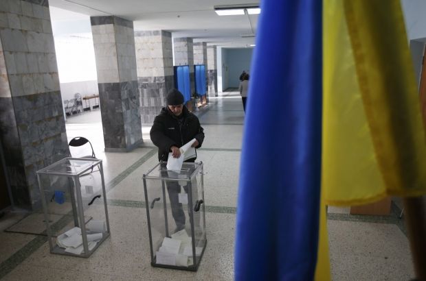 Три сомнительных кандидата: почему выборы в Украине вызывают тревогу на Западе – Reuters