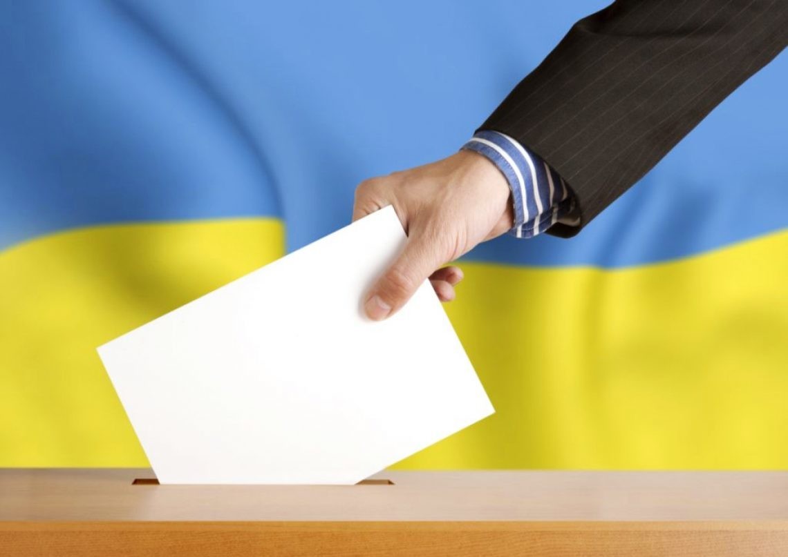 Политолог рассказал, какие на самом деле возможности использует Порошенко, чтобы выиграть выборы
