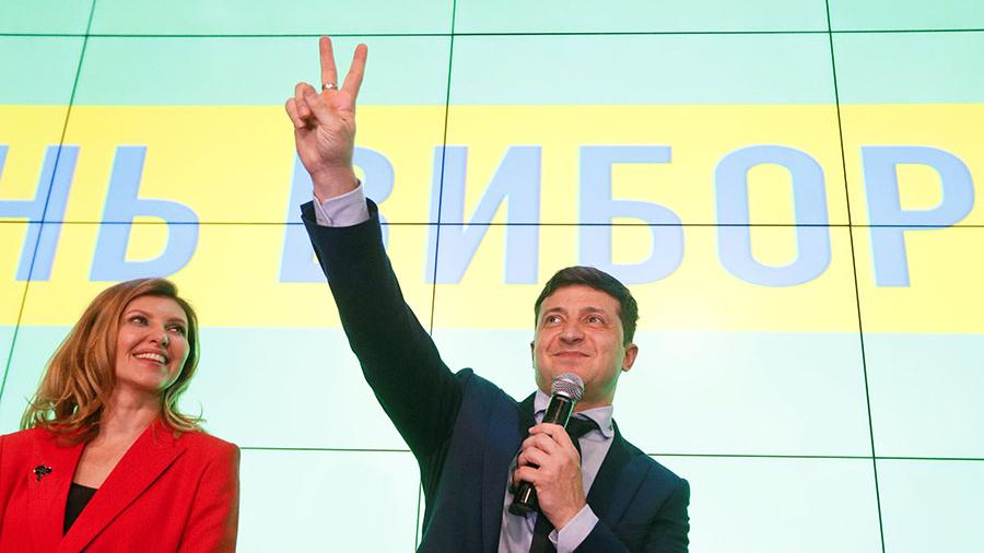Украинская интеллигенция призывает не голосовать за «проект одиозного олигарха Коломойского»