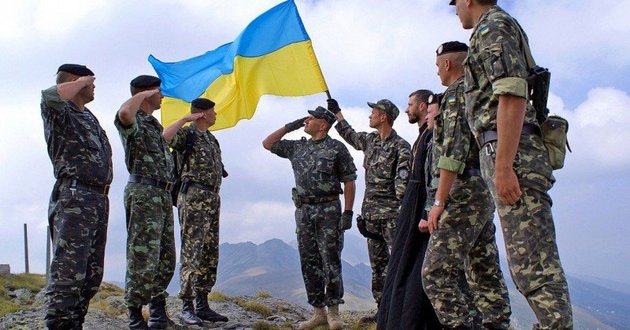 Для украинских военных вводят новую боевую награду: опубликовано ФОТО медали