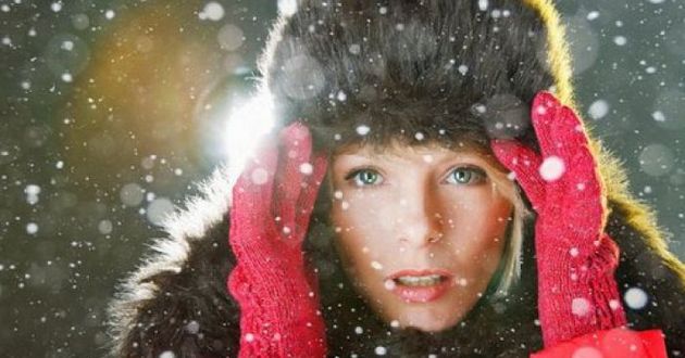 Украину вновь замело снегом: опубликовано впечатляющее ФОТО 