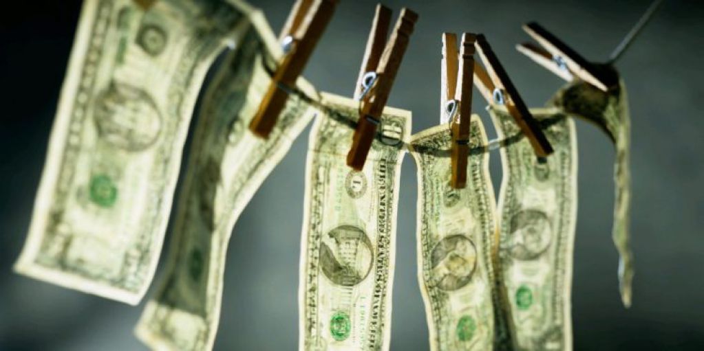 Австрийский банк замешан в схемах отмывания денег в Украине