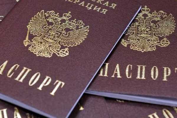 Песков странным образом объяснил паспорта для "Л/ДНР"