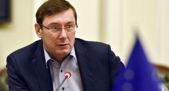 Онищенко: Луценко продает жилую недвижимость и хочет покинуть Украину