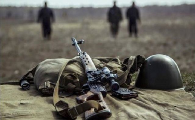 Война на Донбассе: украинских военных обстреляли из гранатометов и минометов. Есть раненые