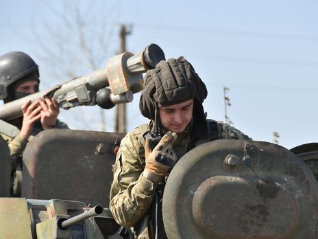 Война на Донбассе: украинские военные продвинулись на 1 км вперед и заняли выгодные рубежи