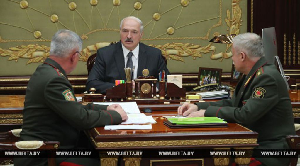 Дело идет к аннексии: Лукашенко в панике пытается избавиться от агентов Кремля
