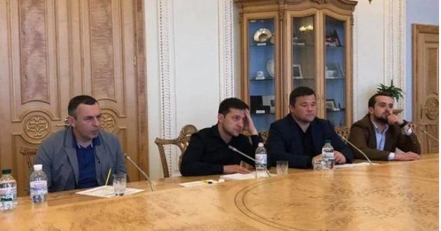 Зеленский показал главных помощников: адвокат Коломойского, «кварталовец» и Тимошенко