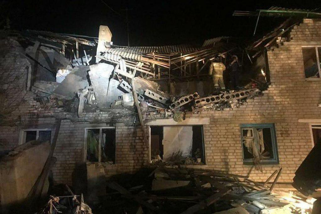 В России мощным взрывом снесло полдома: есть жертвы
