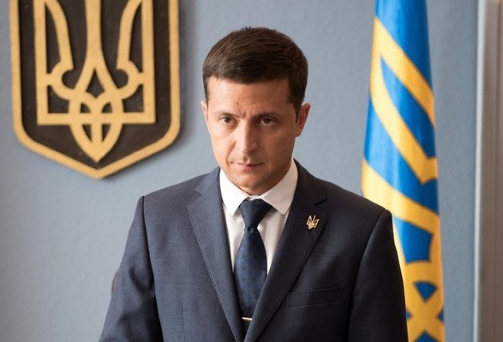 «Ложь мелких мошенников» мешает инаугурации Зеленского