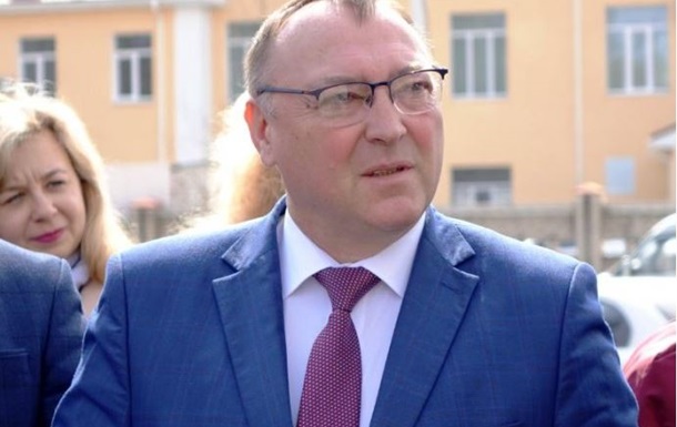 Еще один украинский губернатор решил уволиться