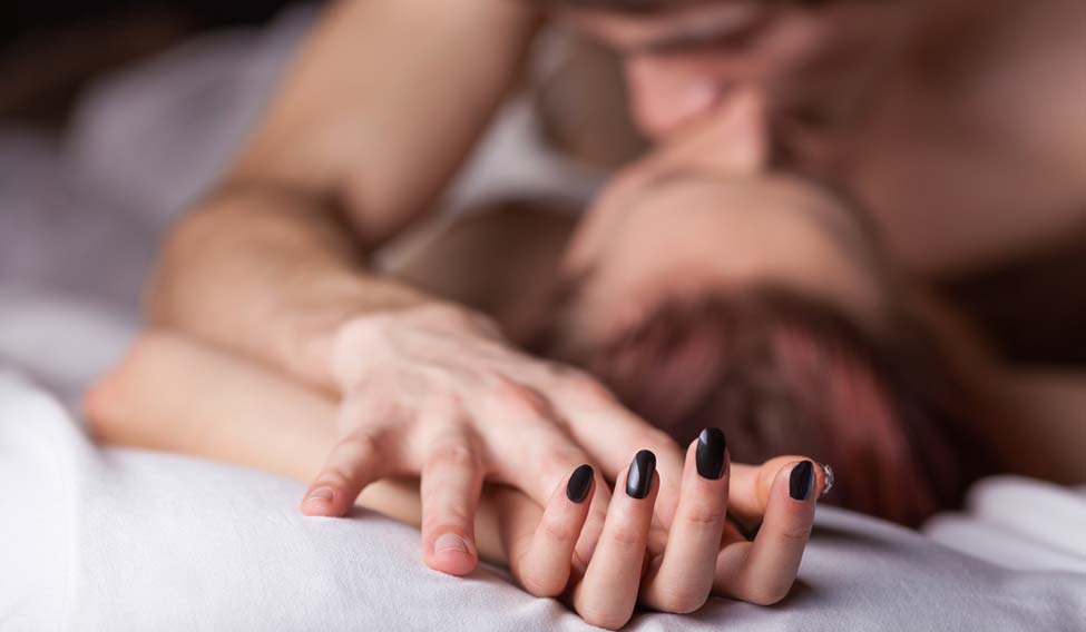 Медики выяснили, как меняются человеческие тела от регулярного интима