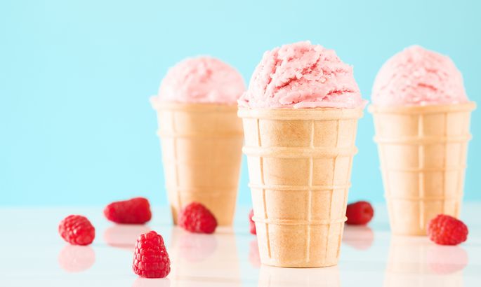 Диетологи считают это мороженое самым полезным при похудении