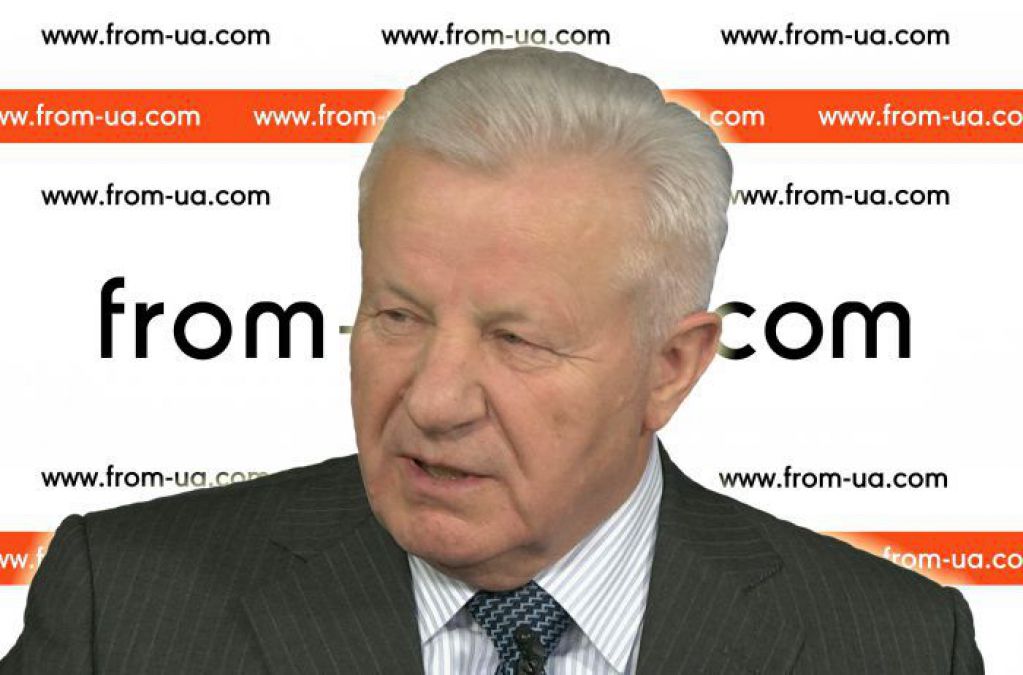 Олександр Мороз. Українцям потрібно навчитись вітатися, а не дивитися через приціл автомату