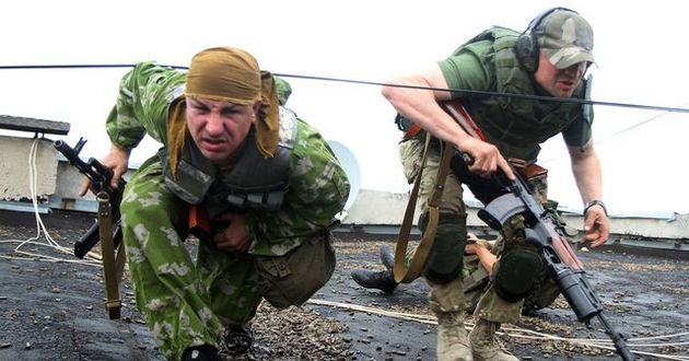 Путинские наемники атаковали украинский погранотряд: ВИДЕО бойни
