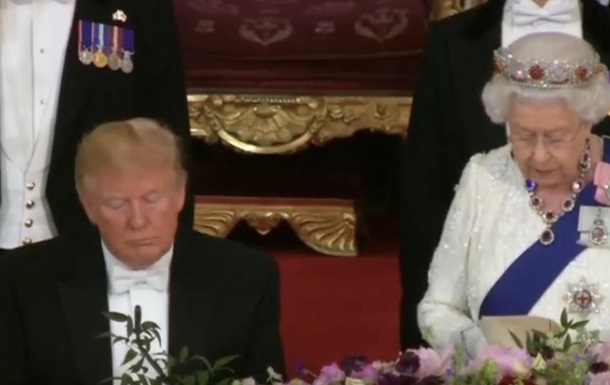 СМИ: Речь королевы Великобритании убаюкала Трампа