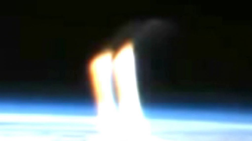 После этого NASA пришлось экстренно прервать трансляцию из космоса. ВИДЕО