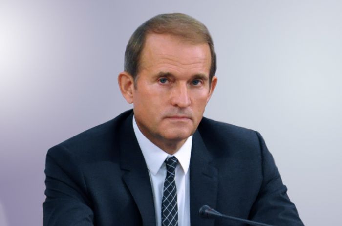 AgenziaNova: Кремль сожалеет о вытеснении Медведчука с мирных переговоров