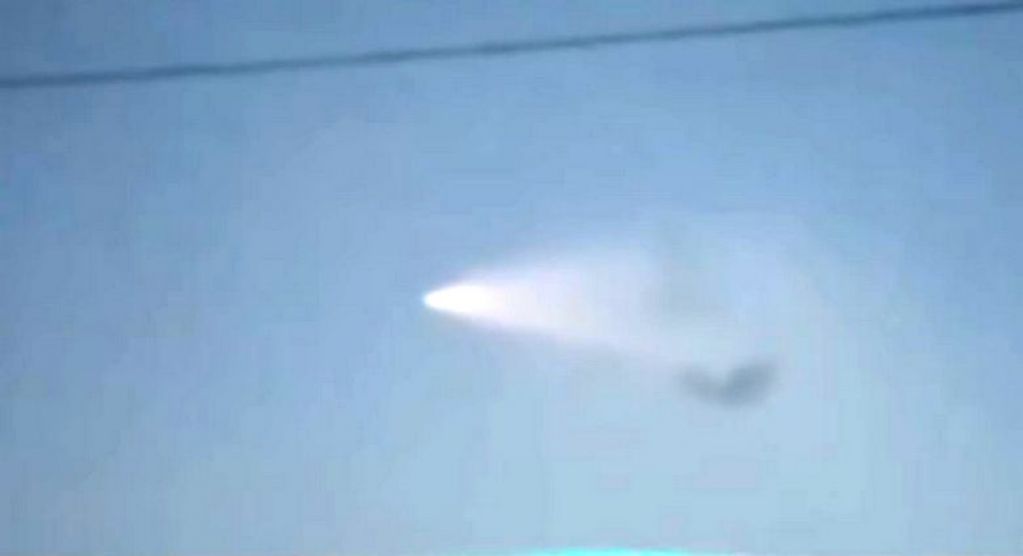 Китайцев напугал странный НЛО в телевизионных новостях. ВИДЕО