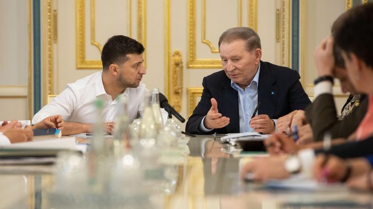 Переговоры в Минске: Кучма хочет добавить в соглашение по Донбассу важный пункт