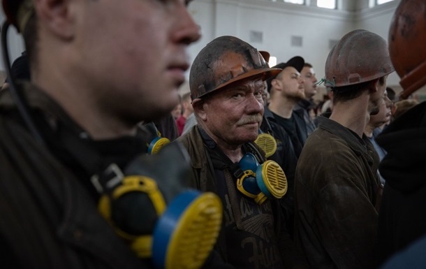 На Львовщине бастуют шахтеры, требуя погашения долгов по зарплате