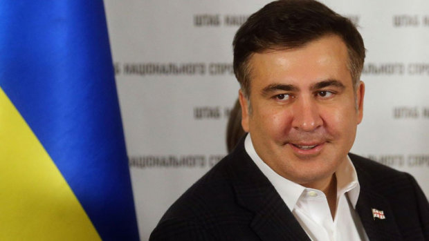 С черного хода привычнее: Саакашвили вляпался в очередной конфуз. ВИДЕО