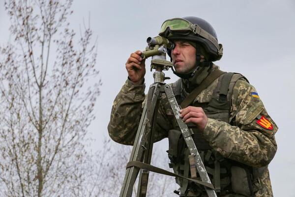 "Полягут десятки тысяч": генерал назвал трагические последствия наступления на Донбассе