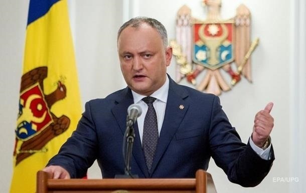 Додон передумал распускать парламент Молдовы
