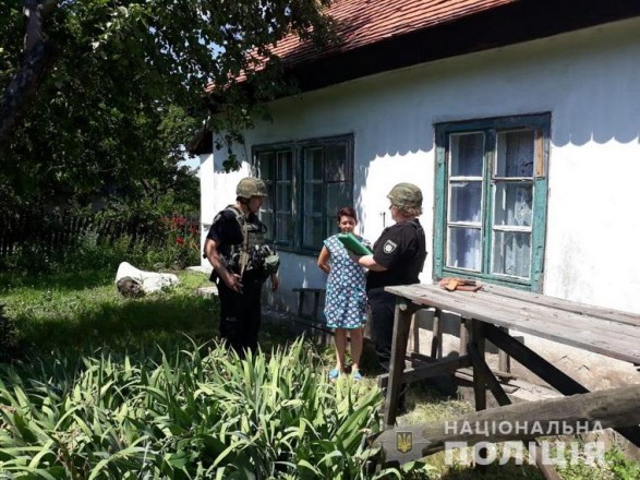 На Луганщине под обстрел боевиков попал частный сектор