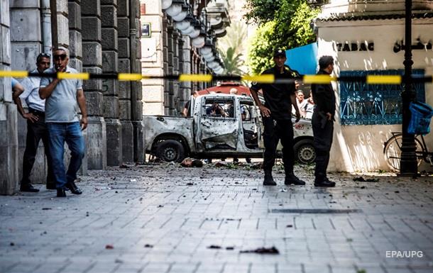 Столица Туниса дважды содрогнулась от взрывов. ВИДЕО