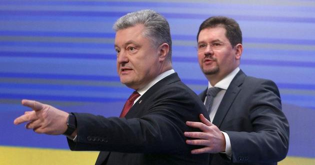 "Гоните сволоту": в Сваляве Порошенко убежал с митинга под крики "ганьба". ВИДЕО