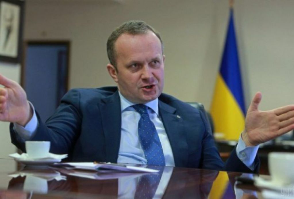 Ні дня без владного корита. Міністр екології та природних ресурсів Остап Семерак балотується у Раду по 124 виборчому округу Львівщини